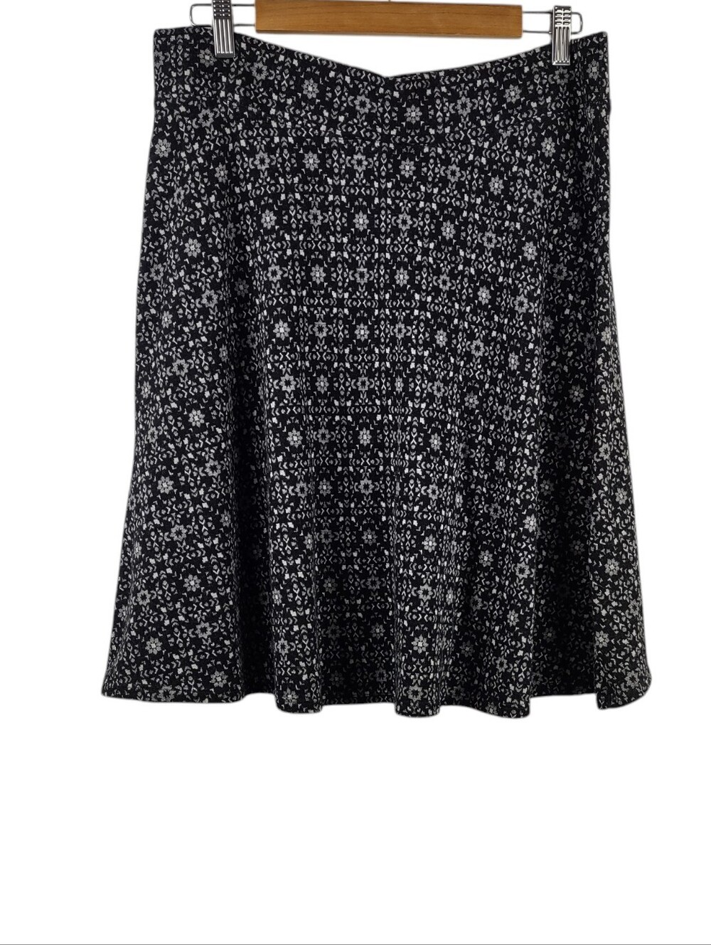 Ibex Merino Wool Snowflake Print A-Line Skirt
